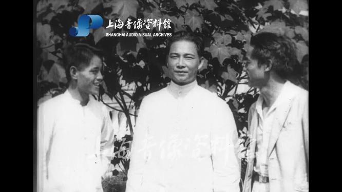 1925年第一次国共合作共产党员以个人身份加入国民党合作发动轰轰烈烈的国民大革命