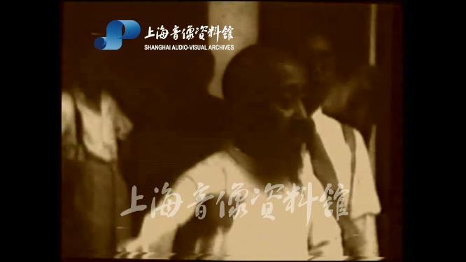 1937年七君子事件后被羁押一年的七位民主人士被释放