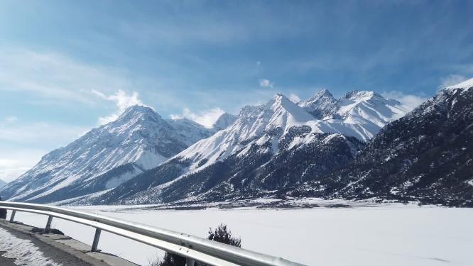 航拍车拍西藏昌都然乌湖来古冰川雪山冬季蓝冰