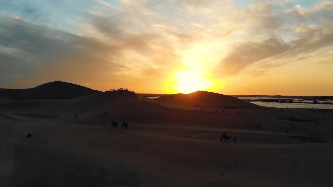 沙漠夕阳额济纳旗