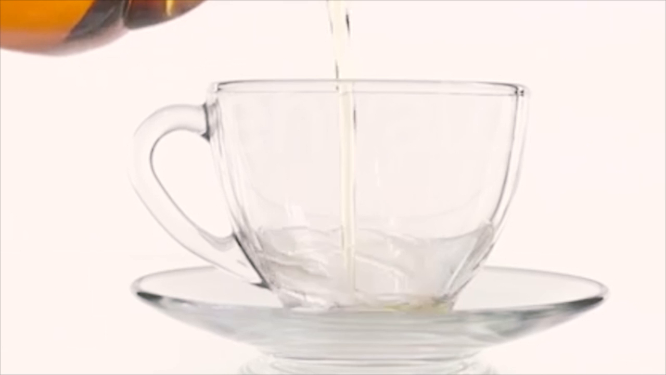 倒茶 茶道 倒茶的镜头视频 