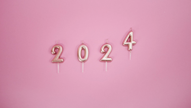 表示时间的蜡烛 2024