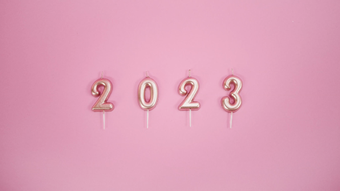 表示时间的蜡烛 2023