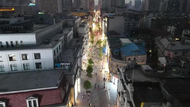 航拍城市夜景车流人流