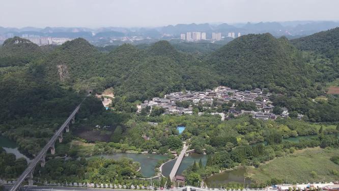航拍贵州哈斯特地貌