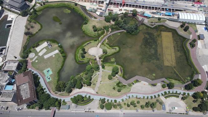 俯拍花果园湿地公园