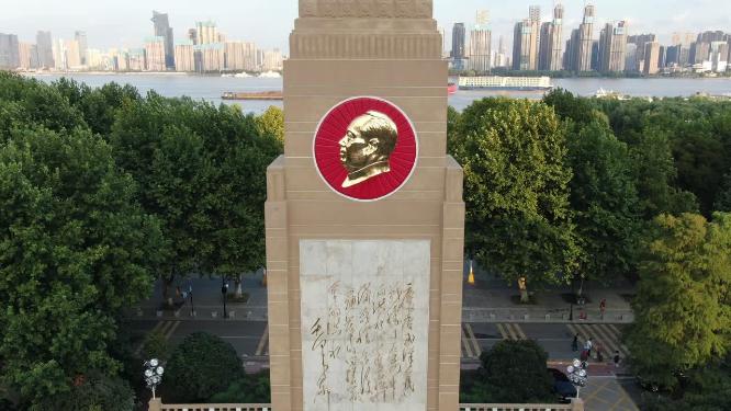 航拍武汉抗洪纪念碑