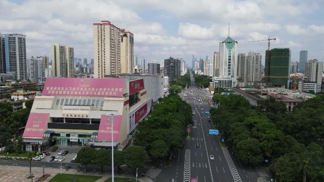 航拍广西南宁民族大道