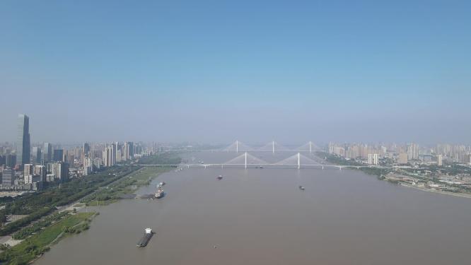 航拍湖北武汉长江两岸