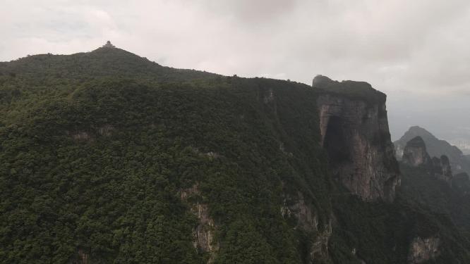 航拍湖南张家界天门山天门洞5A景区