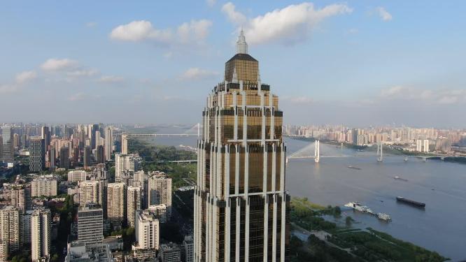 湖北武汉黄金大厦航拍