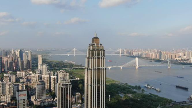 湖北武汉黄金大厦航拍