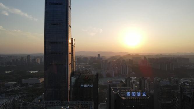 航拍贵阳日落晚霞夕阳西下