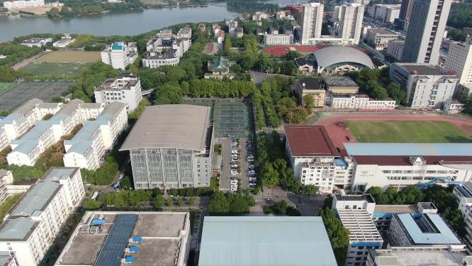 湖北武汉体育学院航拍