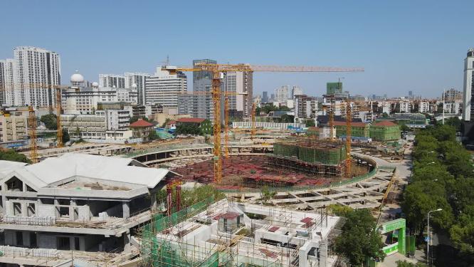 航拍城市高楼地基施工现场