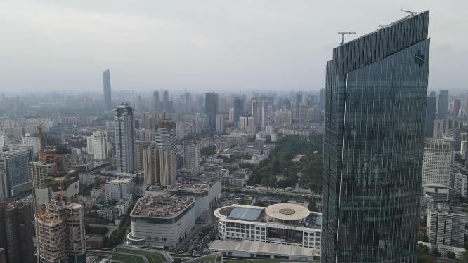 航拍武汉恒隆广场
