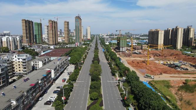航拍湖北咸宁城市交通