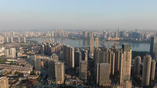 航拍湖北武汉城市清晨