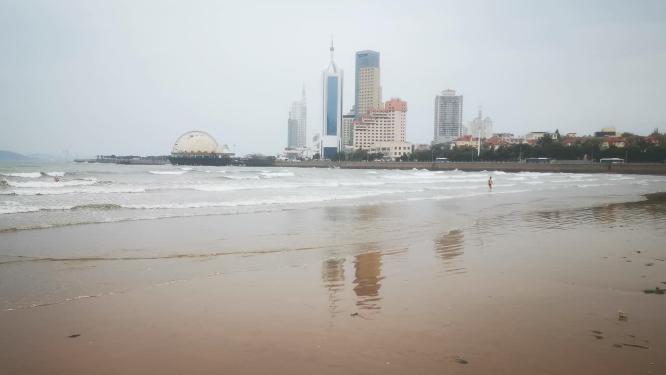 实拍大海海浪沙滩
